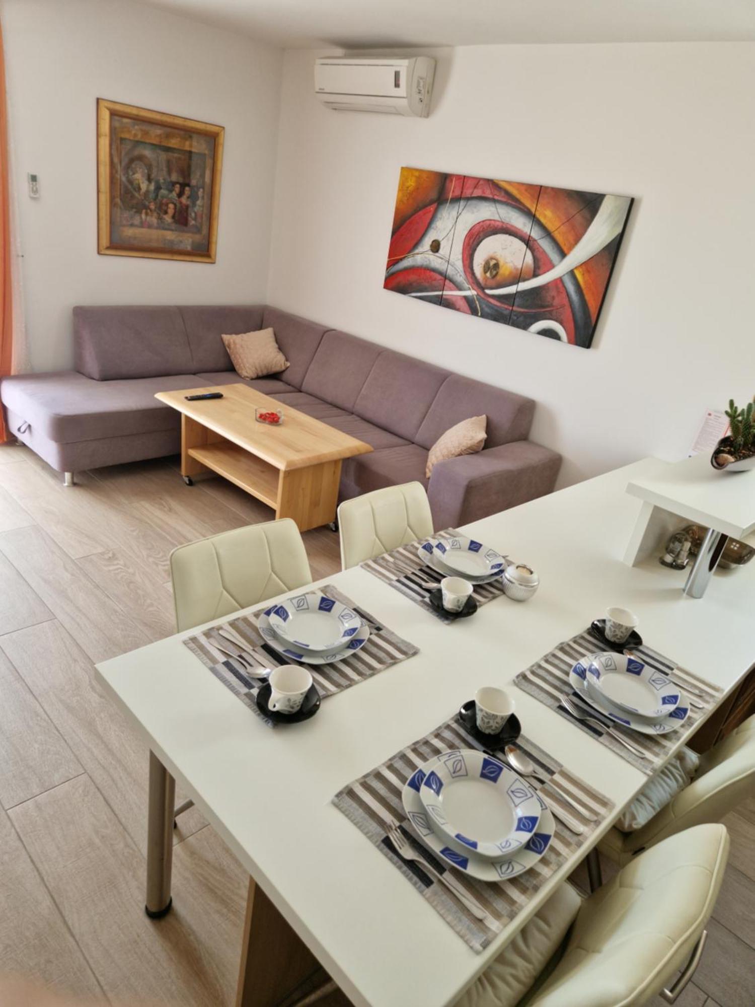 Apartments Saric Baška Voda Exterior foto