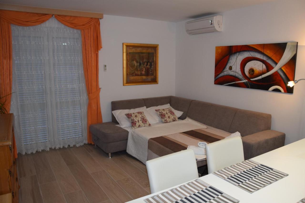 Apartments Saric Baška Voda Exterior foto